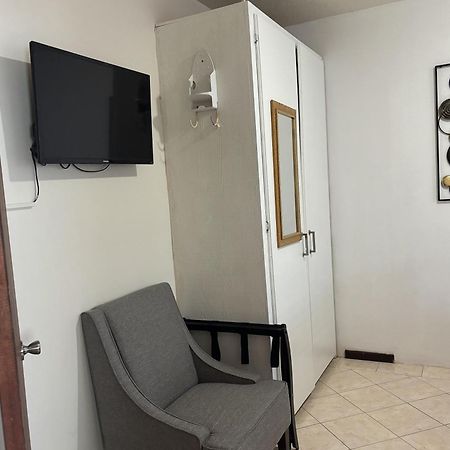 Denyse Home Cottage St. John's Экстерьер фото